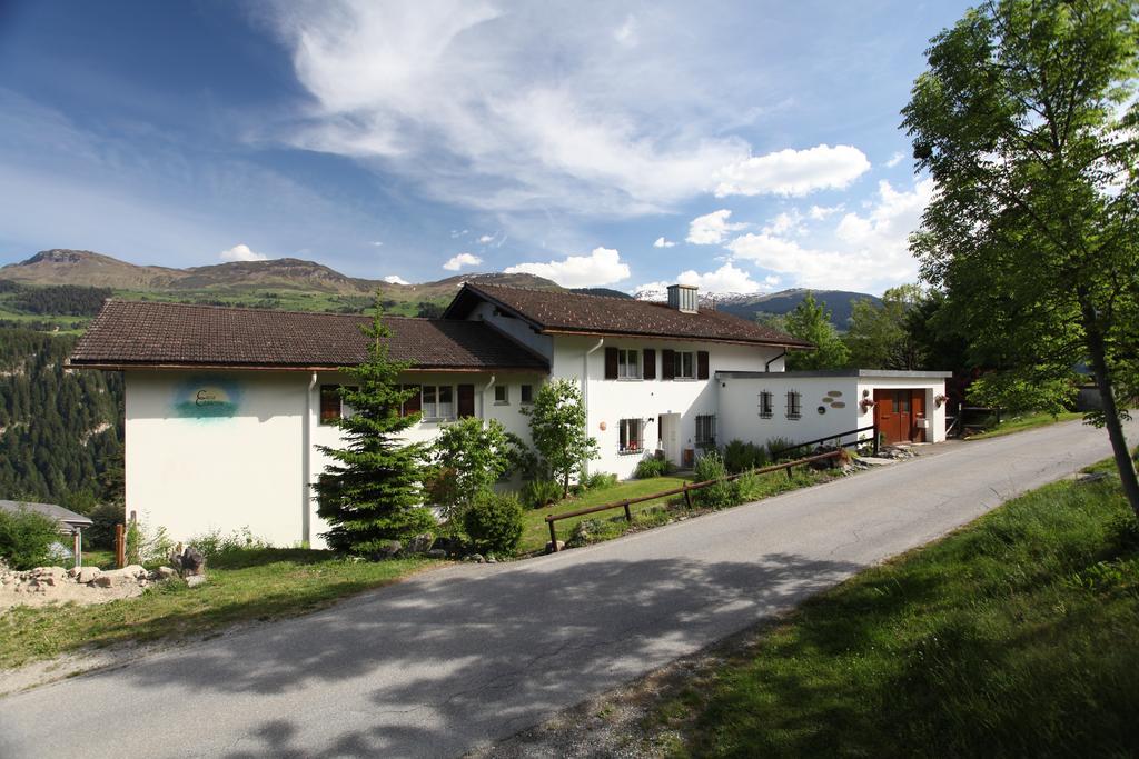 Familien Und Wanderhotel Clarezia Breíl Kültér fotó